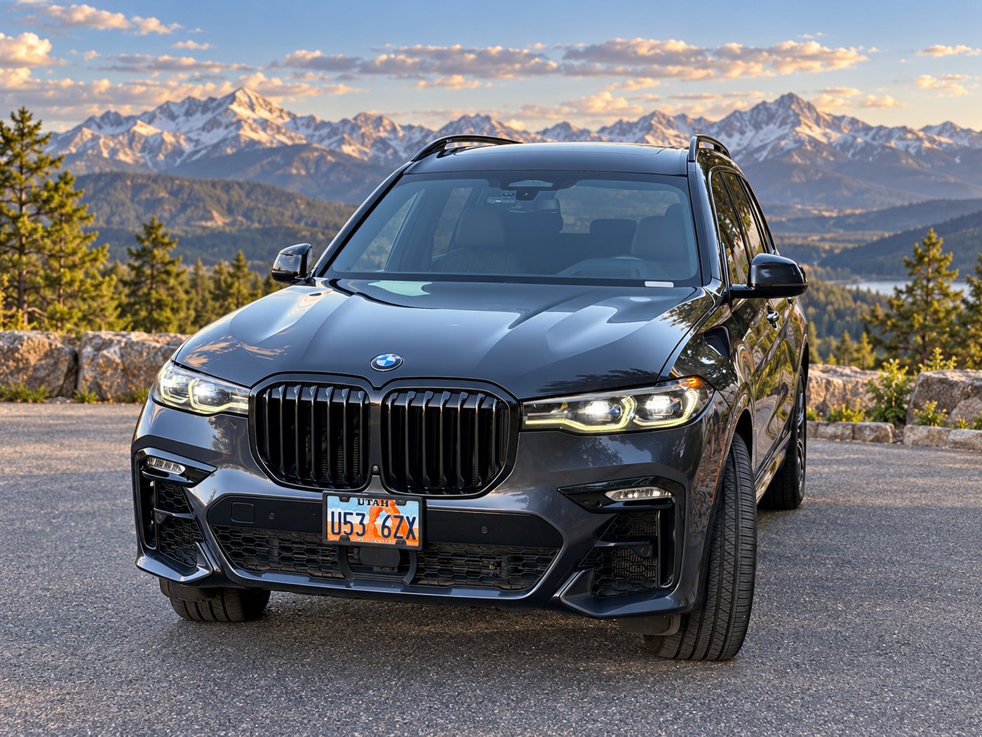 2020 BMW X7 M50i · Arctic Grey