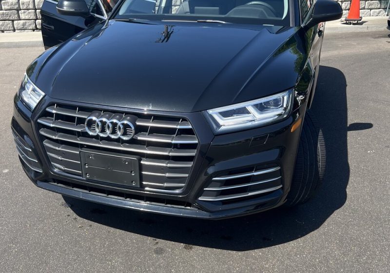 2020 Audi Q5 Premium Plus photo