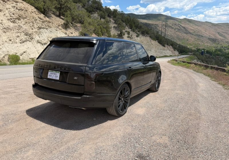 2018 Land Rover Range Rover HSE photo