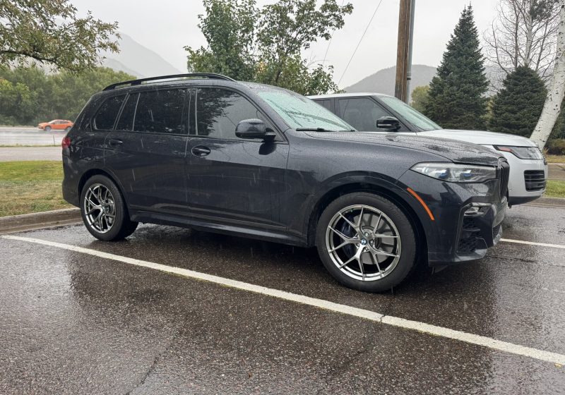 2020 BMW X7 M50i photo