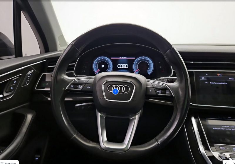 2021 Audi Q7 Premium Plus photo